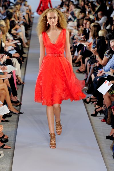 Oscar De La Renta Spring 2012 Floaty Red Dress in Red - Lyst