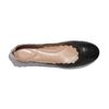 Chloé Scalloped Leather Flat in Black in Black (nero) - Lyst