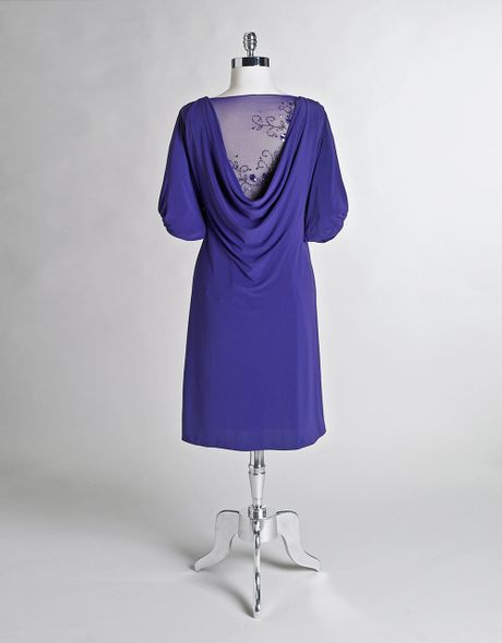 Patra Open-shouldered Cowlneck Cocktail Dress in Purple (concord)