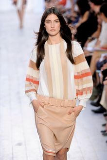 Chloé Spring 2012 Beige Knee Lenght Skirt With Contrast Trimming - Lyst