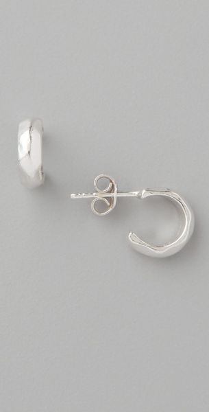  Chloe Mini Hoop Earrings 