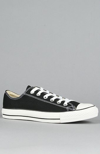 Converse The Chuck Taylor All Star Ox Sneaker in Black - Lyst