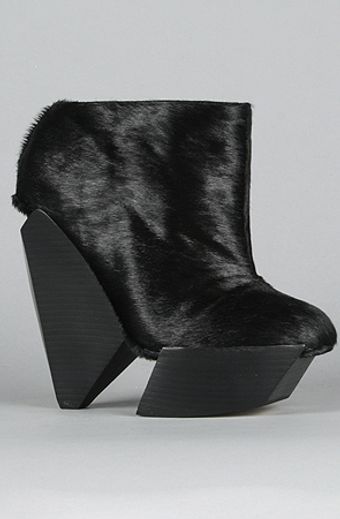 Senso Diffusion The Delilah Shoe in Black Pony - Lyst