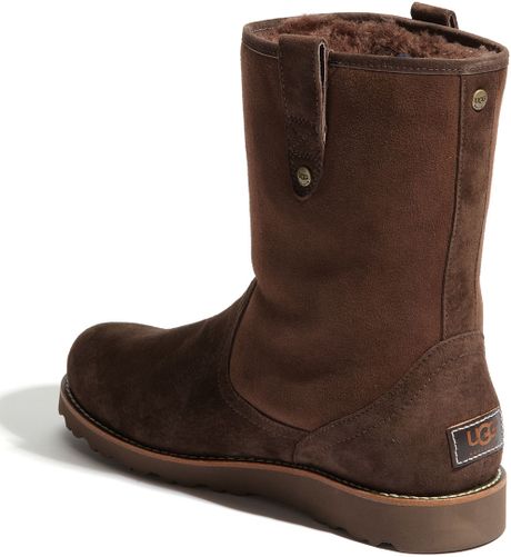 ugg stoneman boots
