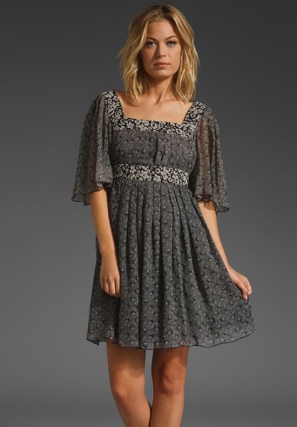 Anna Sui Hibiscus Field Flower Print Dress in Black/cream Multi in Black (black & cream multi) - Lyst
