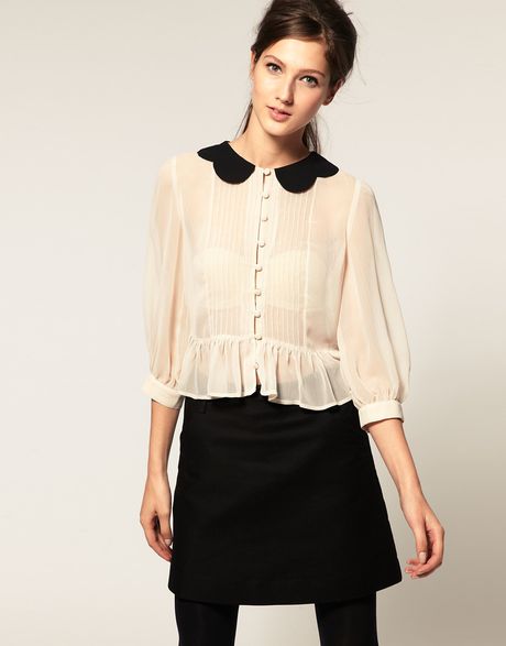 Asos Collection Blouse with Contrast Scallop Collar in Beige (cream)