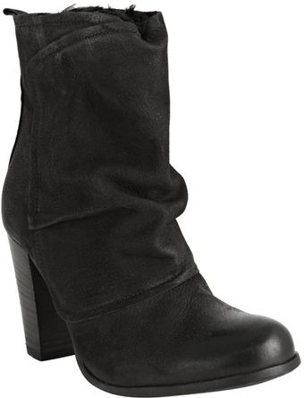  Black Leather Daveney Faux Fur Lined Boots 