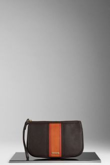 Burberry Small Grainy Leather Wristlet - Lyst