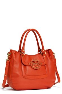 Tory Burch Amanda Leather Hobo - Lyst