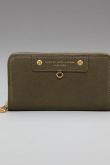 Marc By Marc Jacobs Preppy Leather Large Zip Around Continental Wallet - Lyst