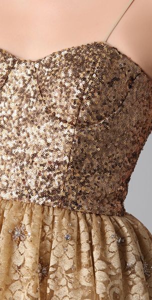 alice and olivia gold gown