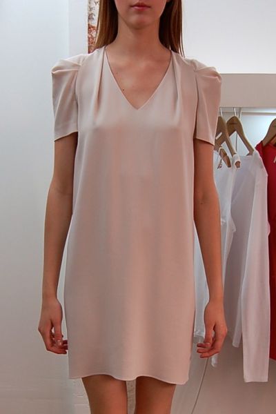 Vanessa Bruno Crepe Envers Satin Pleast Shoulder Vneck Dress in Beige - Lyst