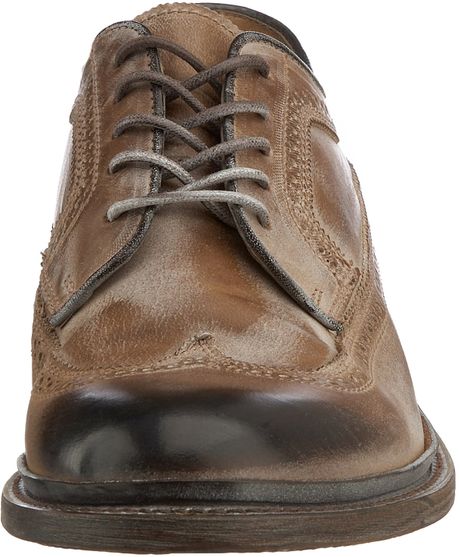 frye jones wingtip