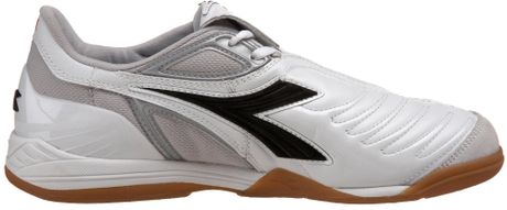 diadora men's indoor soccer shoes