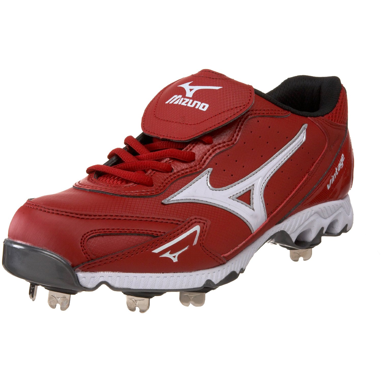 red mizuno cleats
