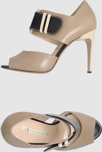 Nicholas Kirkwood High Heeled Sandals in Beige - Lyst
