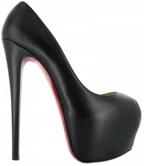Christian Louboutin Pumps in Black - Lyst