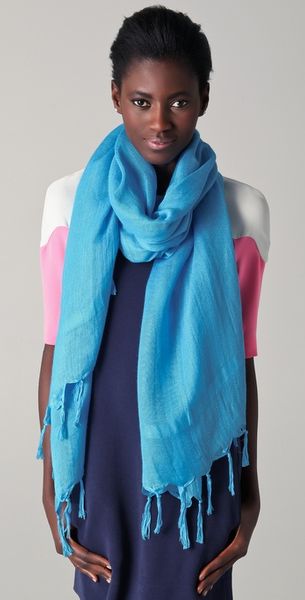 Love Quotes Knotted Tassel Scarf - Lyst