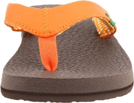 Sanuk Womens Yoga Mat Flip Flop in Orange | Lyst