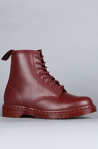 Dr. Martens The 8-tie Boot in Cherry Red - Lyst