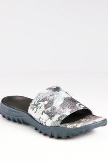 Christopher Kane Printed Silk-blend Sandals - Lyst