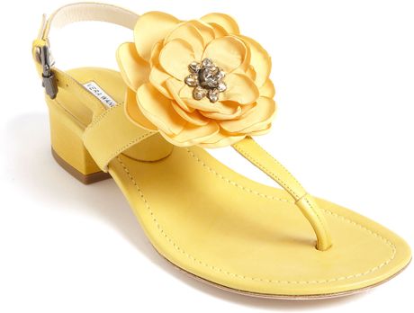 Vera Wang Lavender Eleanor Sandal in Yellow (golden) - Lyst