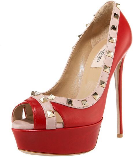 Valentino Rockstud Platform Pump, Red/poudre in Red - Lyst