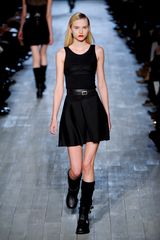 Victoria Beckham Fall 2012 Runway Look 21