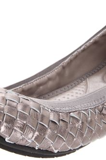 Me Too Womens Lottie Ballet Flat - Lyst