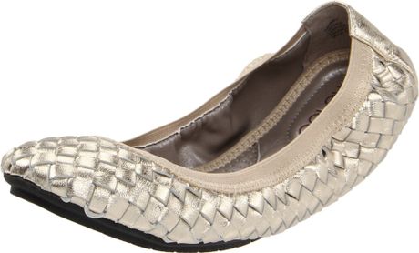 Me Too Womens Lottie Ballet Flat in Silver (platinum) - Lyst