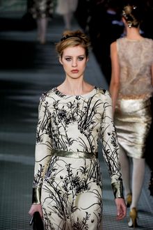 Tory Burch Fall 2012 Thin Golden Belt - Lyst