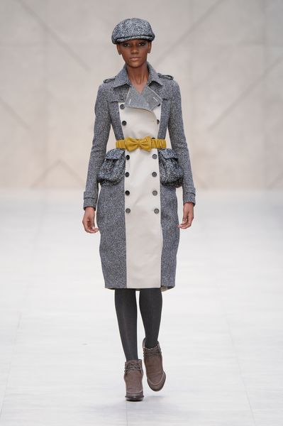 Burberry Prorsum Fall 2012 Herringbone Tweed Cap in Gray - Lyst