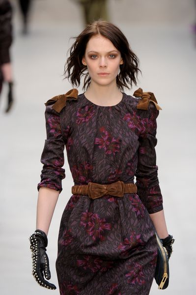 Burberry Prorsum Fall 2012 Ruched Bow Detail Belt in Brown - Lyst