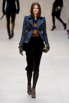 Burberry Prorsum Fall 2012 Green Clutch Bag - Lyst