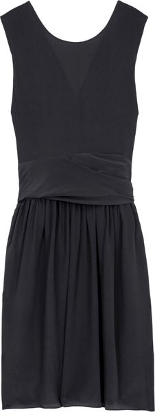  Sleeveless Wrapped Waist Dress 
