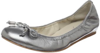  Womens Magnoli Hidden Wedge Ballet Flat With Bow 
