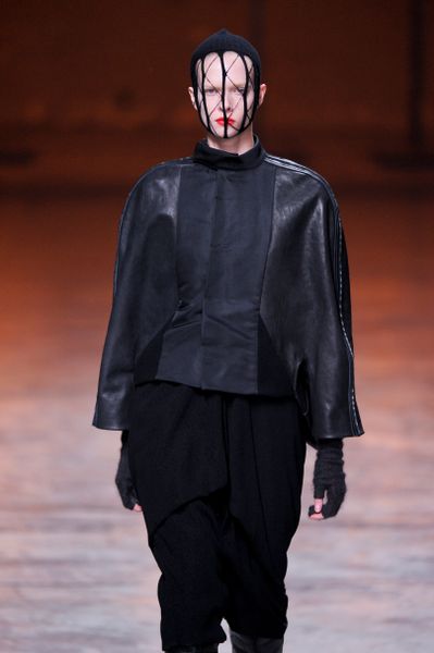 Rick Owens Fall 2012 Gloves in Black - Lyst