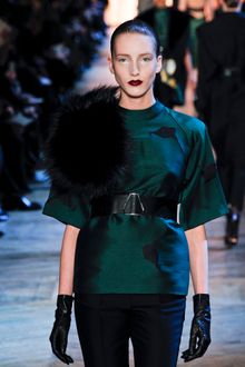 Yves Saint Laurent Fall 2012 Black Leather Gloves - Lyst