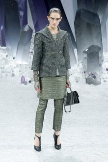 Chanel Fall 2012 3/4 Sleeved Side- Up Buttoned Single Breast Formal  Metallic Tingled Jacket with Oversized Collar - Lyst