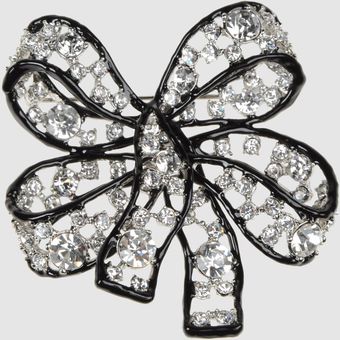  Brooches 