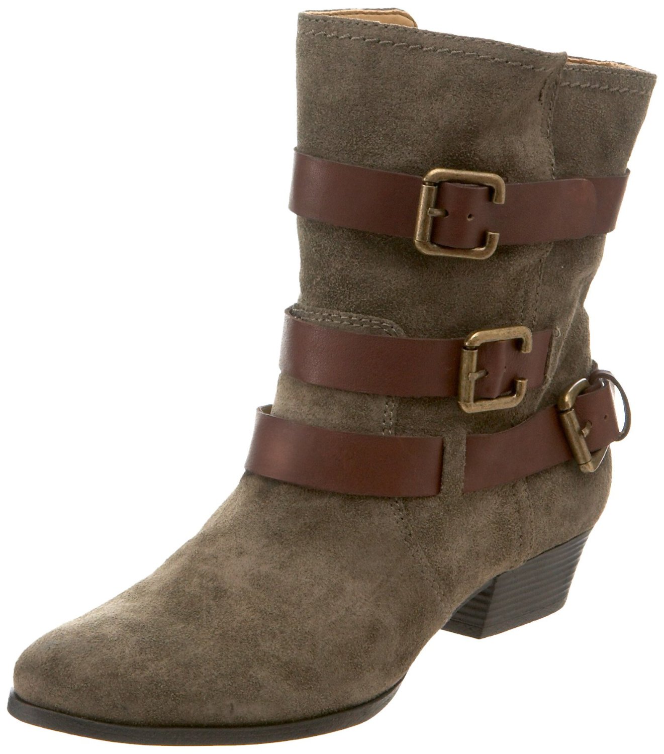 shoes with tassel