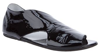  Slip-on Shoe 