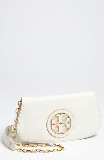  Logo Clutch 