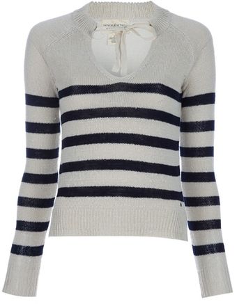  Vneck Jumper 