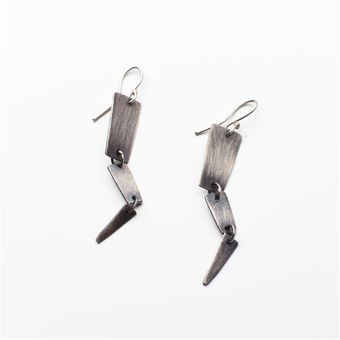Cynthia Jones Jewelry Acute Angle Earring - Lyst