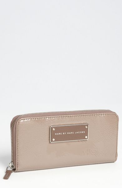 Marc By Marc Jacobs Take Me Zip Around Wallet in Brown (hazelnut) - Lyst