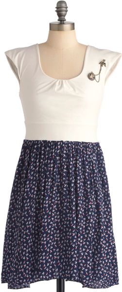 Modcloth Mockingbird Messenger Dress in White (ivory) - Lyst