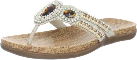Kenneth Cole Reaction Womens All Glam Sandal in Silver (cream) - Lyst