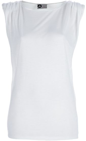  Sleeveless Top 