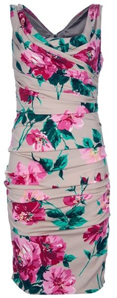  Sleeveless Dress 